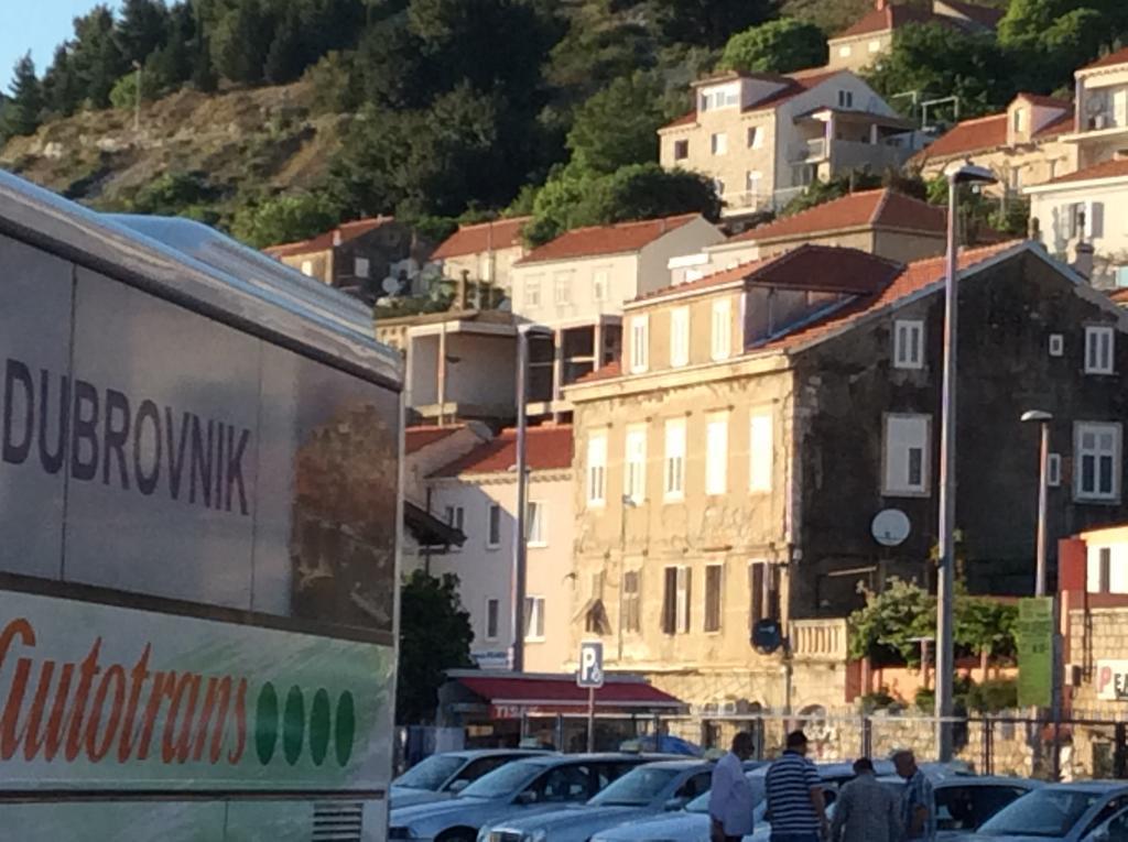 Main Bus Terminal Rooms Dubrovnik Exterior photo